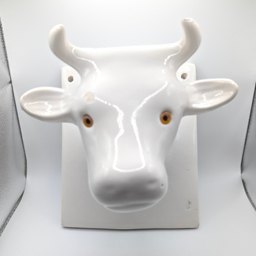 Vintage Ceramic Cow Head Wall Mount White Glossy Bull Steer Key Hook
